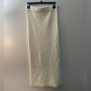 Zara maxi ribbed Knit cream skirt (new without tags)
